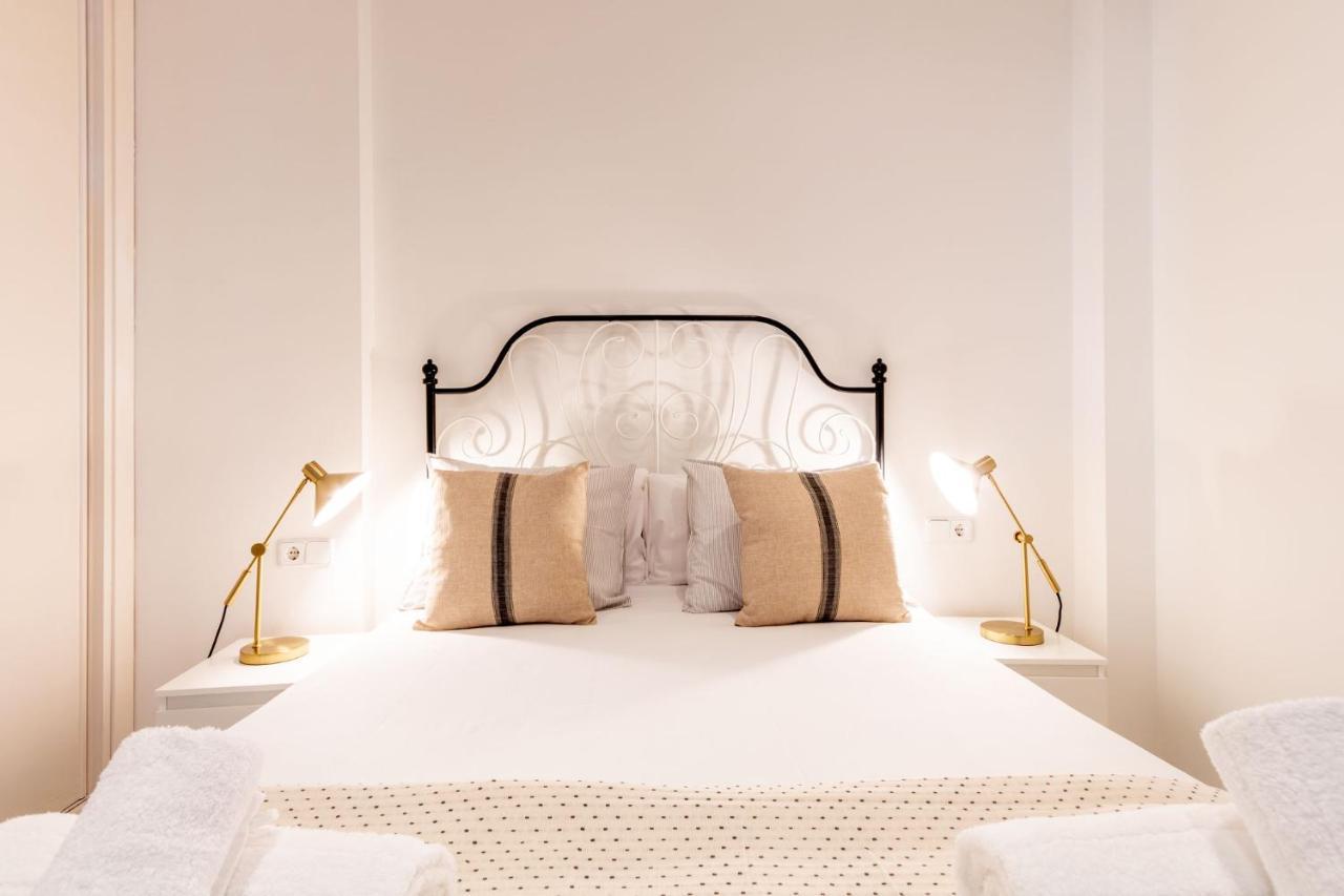 Terceros City Center Deluxe By Valcambre Sevilla Eksteriør bilde
