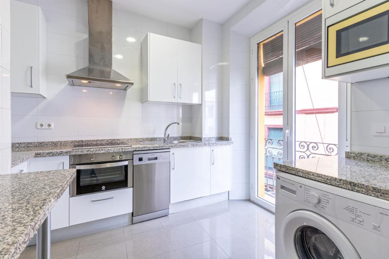 Terceros City Center Deluxe By Valcambre Sevilla Eksteriør bilde