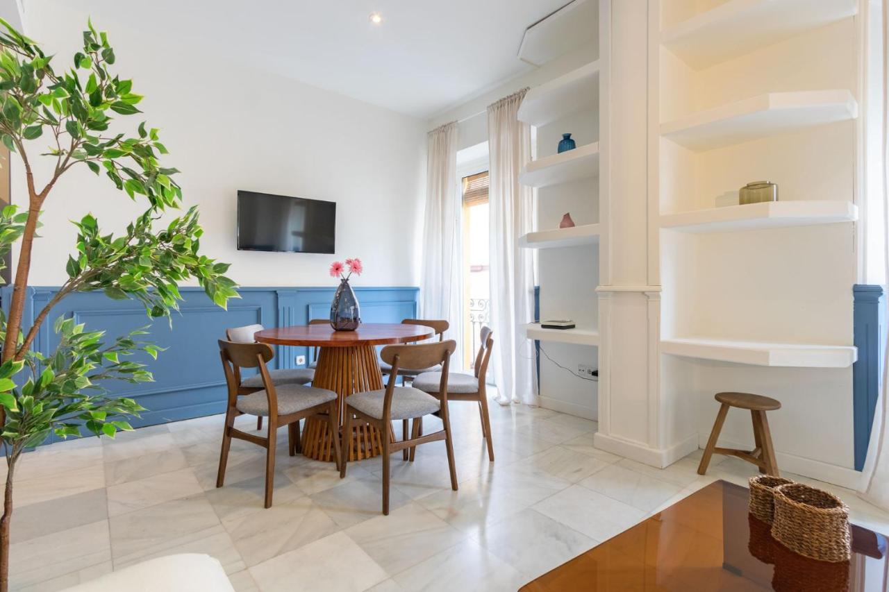 Terceros City Center Deluxe By Valcambre Sevilla Eksteriør bilde