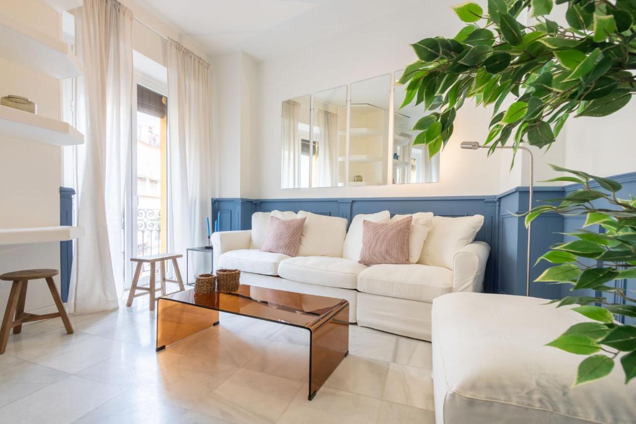 Terceros City Center Deluxe By Valcambre Sevilla Eksteriør bilde