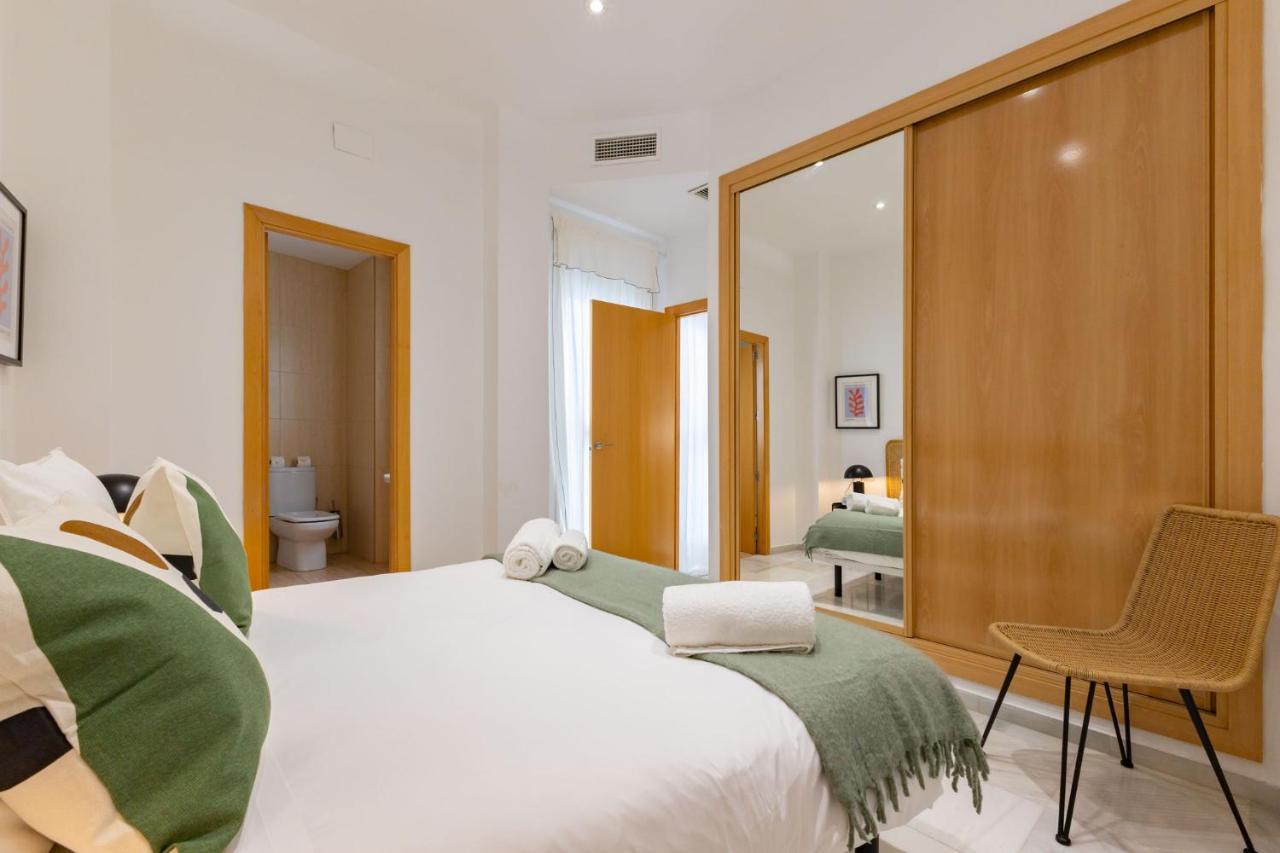 Terceros City Center Deluxe By Valcambre Sevilla Eksteriør bilde